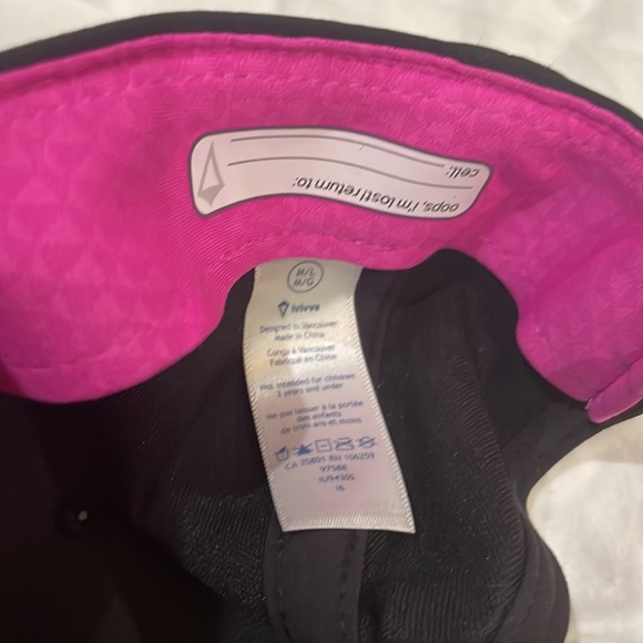 Ivivva hat - Picture 8 of 12